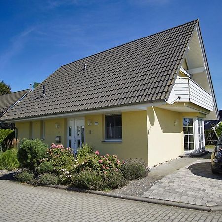 Nah Am Meer, Ruhige Lage, Gratis Nutzung Vom Ahoi Erlebnisbad Und Sauna In Sellin - Haus Inselblick Fewo 02 ゲーレン エクステリア 写真