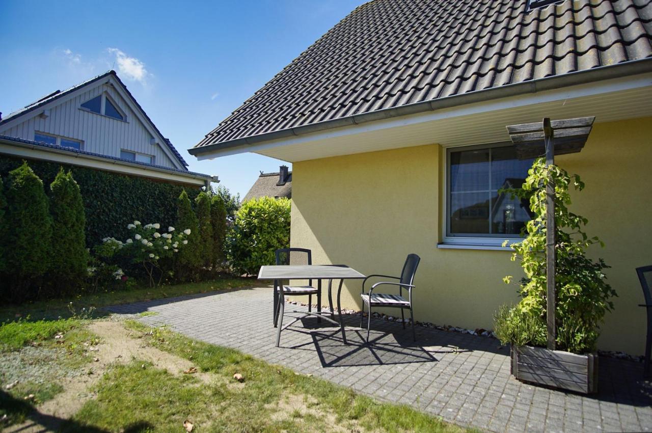 Nah Am Meer, Ruhige Lage, Gratis Nutzung Vom Ahoi Erlebnisbad Und Sauna In Sellin - Haus Inselblick Fewo 02 ゲーレン エクステリア 写真