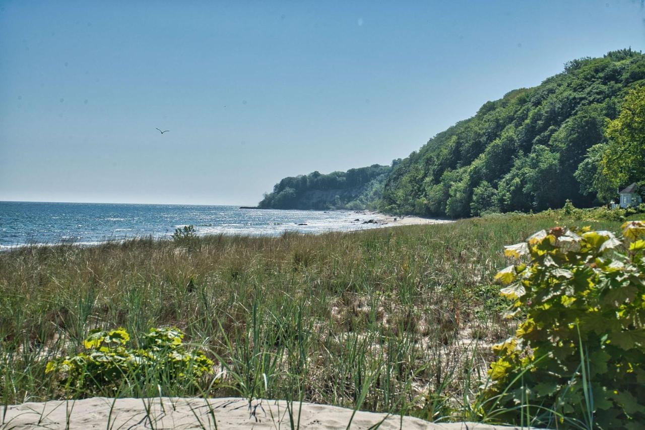 Nah Am Meer, Ruhige Lage, Gratis Nutzung Vom Ahoi Erlebnisbad Und Sauna In Sellin - Haus Inselblick Fewo 02 ゲーレン エクステリア 写真